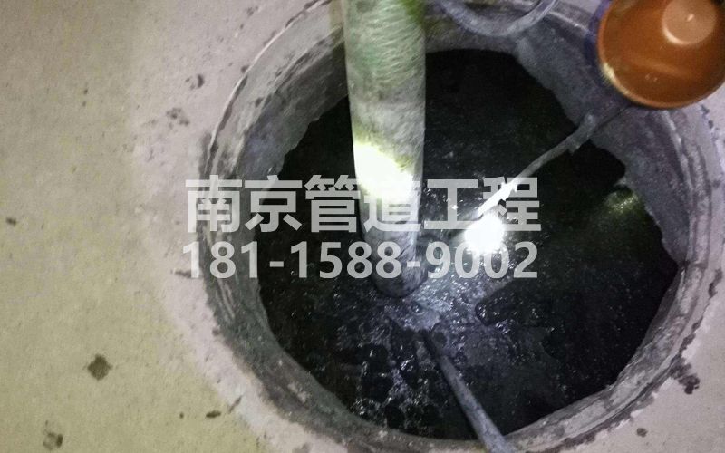 216尧化门清理化粪池