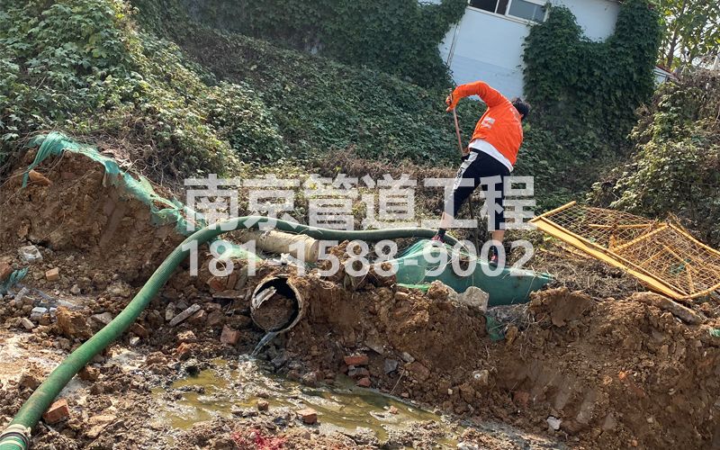 263尧化门工地化粪池清理